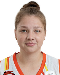 Полина Кузнецова